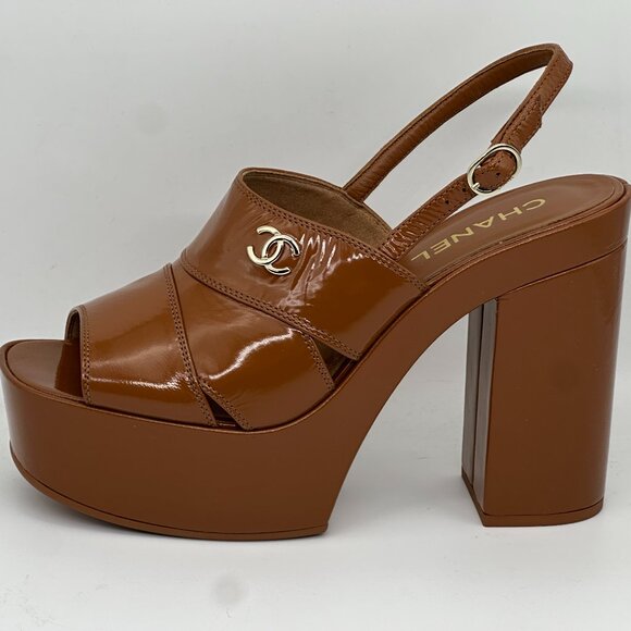 CHANEL 23A Patent Leather Open Toe Platform Sandals Heels Shoes Brown - Picture 1 of 16